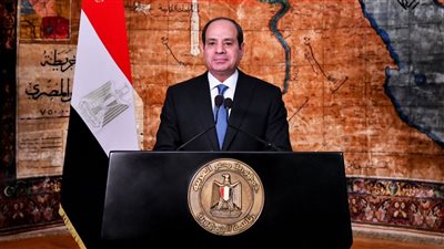 السيسي لـ الوزراء: إنت مش جاي تقضي وقت سعيد.. اللي مش عارف يمشي 