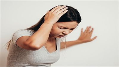 أسباب الإصابة بالدوخة وطرق العلاج 