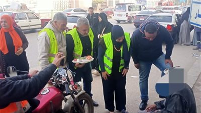 حملة ميدانية بشوارع المنصورة وطلخا وميت غمر للتعامل مع الحالات بلا مأوى