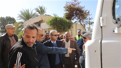رئيس شركة الصرف الصحي بالإسكندرية يتفقد محطات الرفع بالمنتزة