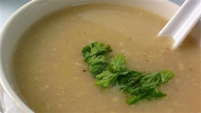 طريقة عمل شوربة الشوفان بالدجاج، للتدفئة والشبع