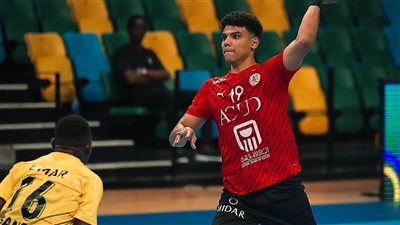 كرة اليد، منتخب مصر يتقدم على الجزائر 10/20 في الشوط الأول بكأس الأمم الأفريقية