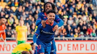 رغم تسجيل مصطفى محمد، نانت يخسر من نيس 4-1 في الدوري الفرنسي