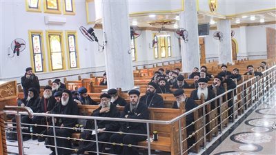 الأنبا مقار يترأس اجتماع كهنة الشرقية في كنيسة مبنية بقرار الملك فاروق