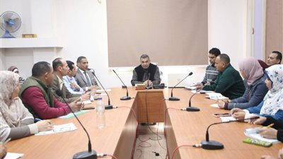 متابعة حصر المتغيرات غير القانونية وطلبات التصالح في مخالفات البناء بالوادي الجديد