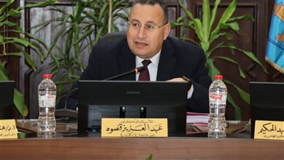 رئيس جامعة الإسكندرية يوجه بسرعة إعلان نتائج امتحانات الفصل الدراسي الأول