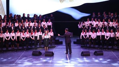 مواهب الأوبرا تحتفل بعيد الشرطة وثورة يناير على المسرح الصغير 