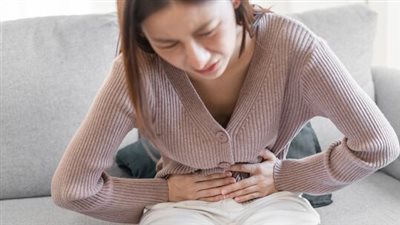 أعراض المرارة عند النساء وطرق طبيعية لعلاجها 