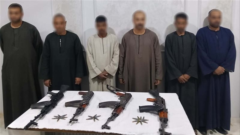 المتهمين 
