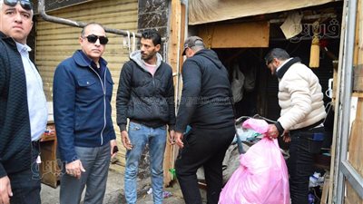 لليوم الرابع، استمرار حملة غلق وتشميع محال فرز القمامة بمدينة بورفؤاد (صور)