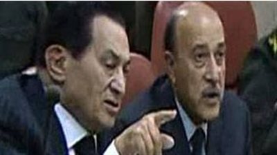 كشفه زوج ابنته، سر رفض عمر سليمان استعمال الهاتف في إبلاغ الرسائل لـ مبارك