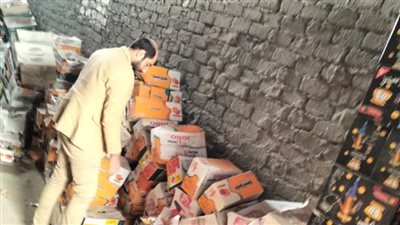 ضبط شيبسي وسناكس منتهية الصلاحية قبل طرحها في الأسواق بالغربية