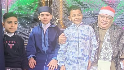 أداء يلامس القلوب، القلاجي يبهر الحضور في زفاف عريس 