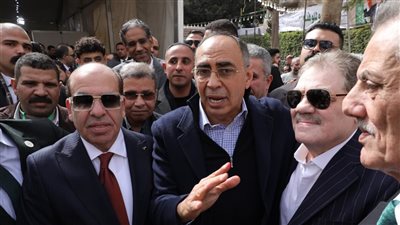 صورة تجمع هاني سري الدين والسيد البدوي المتنافسين على رئاسة الوفد 