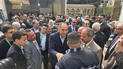 زحام شديد في انتخابات رئاسة حزب الوفد (صور)