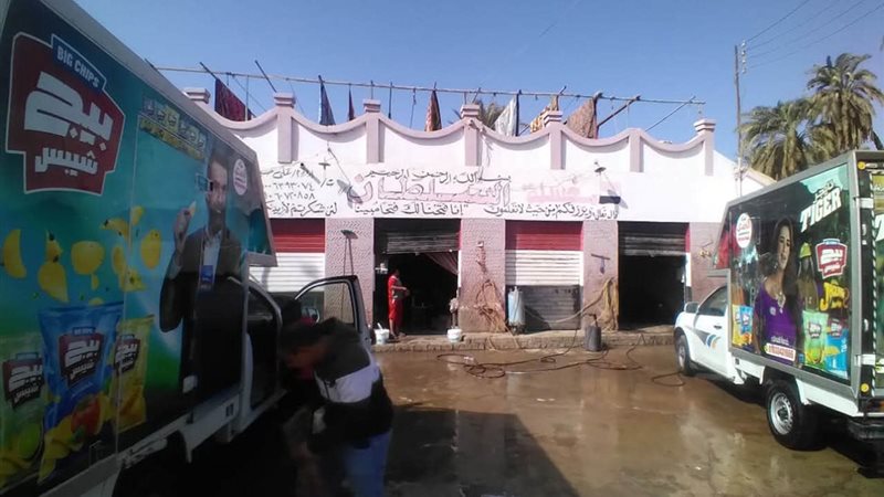 مراكز غسيل السيارات،