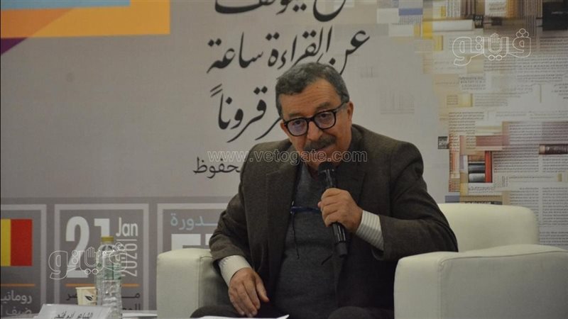 الشاعر آدم فتحي 