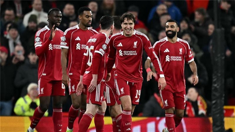 ليفربول، فيتو