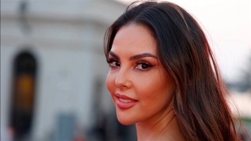 النجمة الشابة نينا