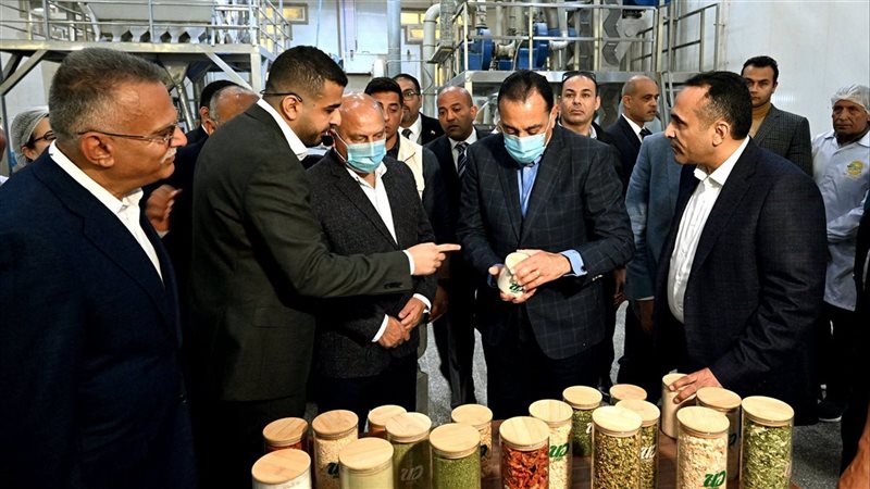 جولة رئيس مجلس الوزراء