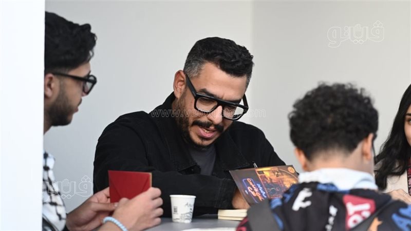 توقيع كتاب حكاوي