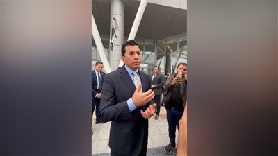وزير الرياضة: نعمل وفق استراتيجية لتهيئة المناخ المناسب للمنتخبات الوطنية (فيديو)