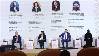 المشاركون بمؤتمر الأزهر للمرأة يطالبون بسياسات تشريعية ومصرفية لتعزيز الشمول المالي