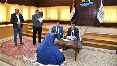 محافظ الفيوم يعقد اللقاء الدوري لخدمة المواطنين