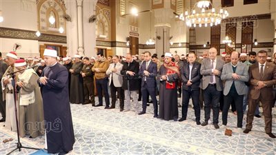 أجواء روحانية في احتفالية ليلة النصف من شعبان بمسجد الفتح بالزقازيق (صور)