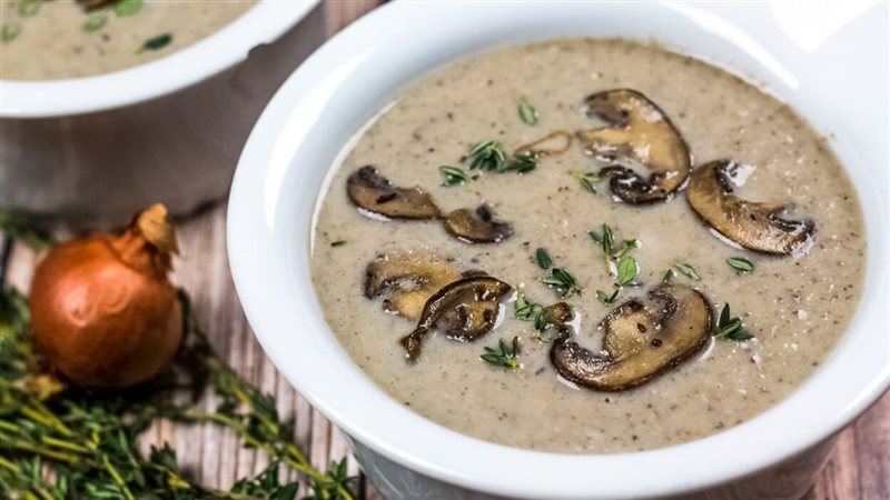شوربة المشروم بالكريمة