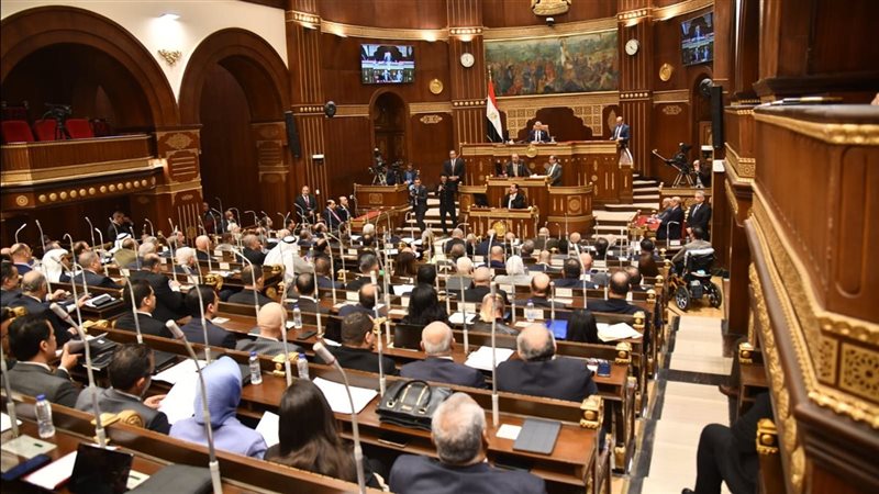 مناقشة خطة التنمية