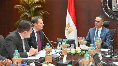 وزير الاستثمار: الحكومة تنفذ برنامجا شاملا لإعادة هيكلة السياسات الاقتصادية