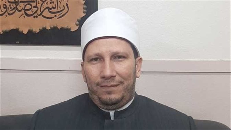  الدكتور عبد العزيز