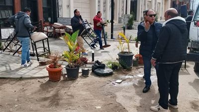 ​حملات مكبرة لإزالة الإشغالات في راس البر