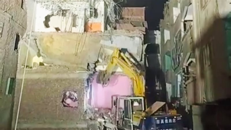 إسدال الستار على