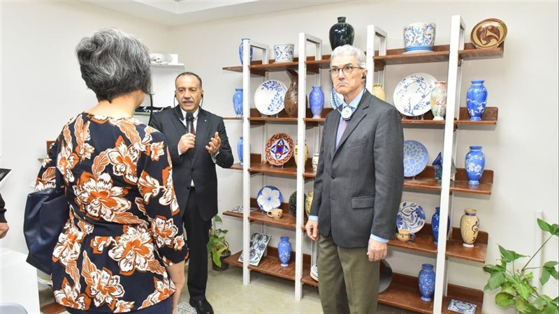 محافظ أسيوط والوفد