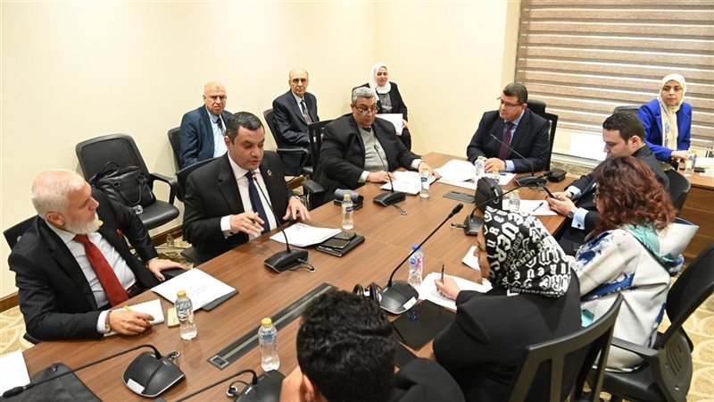اجتماع لجنة الخطة