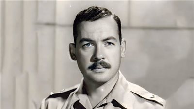 حسين الشافعى، ماذا قال عنه السادات قبل توليه الرئاسة وكيف أثرت سيرة الفاروق عمر في حياته