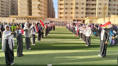 انتظام أول أيام الفصل الدراسي الثاني بمدارس الإسكندرية (صور) 