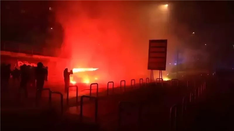  مواجهات عنيفة بين