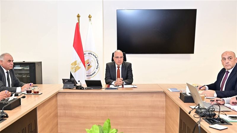 اجتماع الدكتور هاني