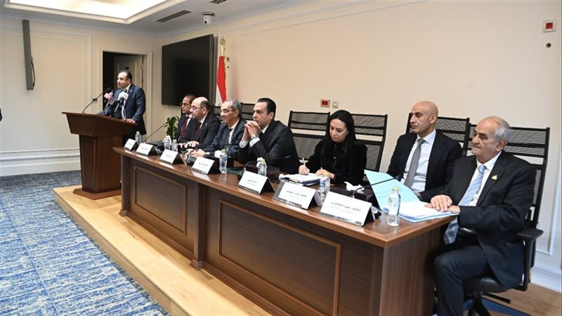 مناقشة تأثير التواصل