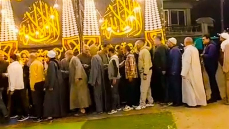  توافد أهالي نجريج