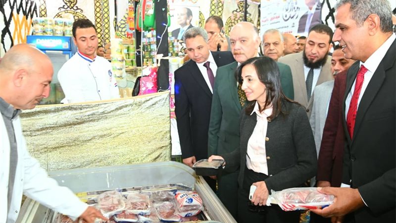 جانب من افتتاح المعرض