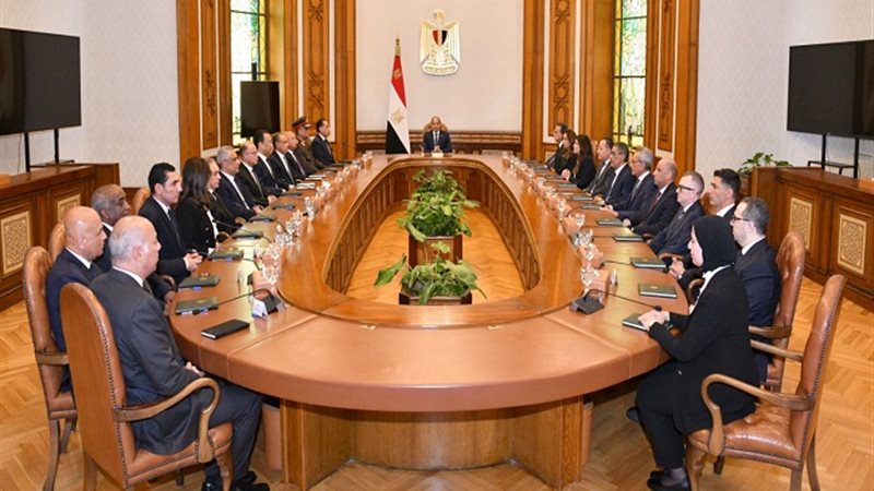 الرئيس السيسي مع