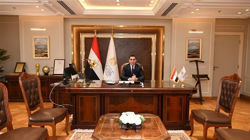جوهر نبيل، فيتو