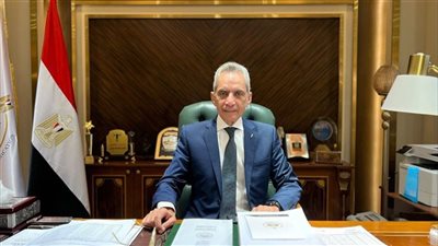وزير الشئون النيابية يتابع تطبيق العمل عن بُعد وخفض استهلاك الطاقة 50% 