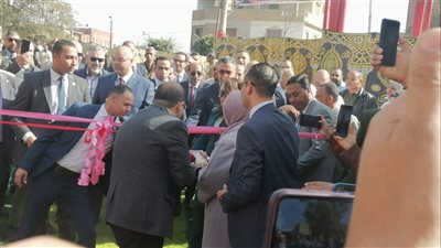 وزيرا التنمية المحلية والتموين يفتتحان مجزر كفر شكر بالقليوبية 