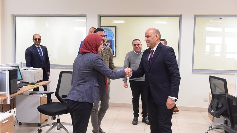 حسن رداد وزير العمل،