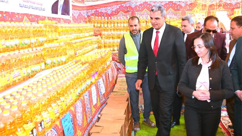 جانب من افتتاح المعرض